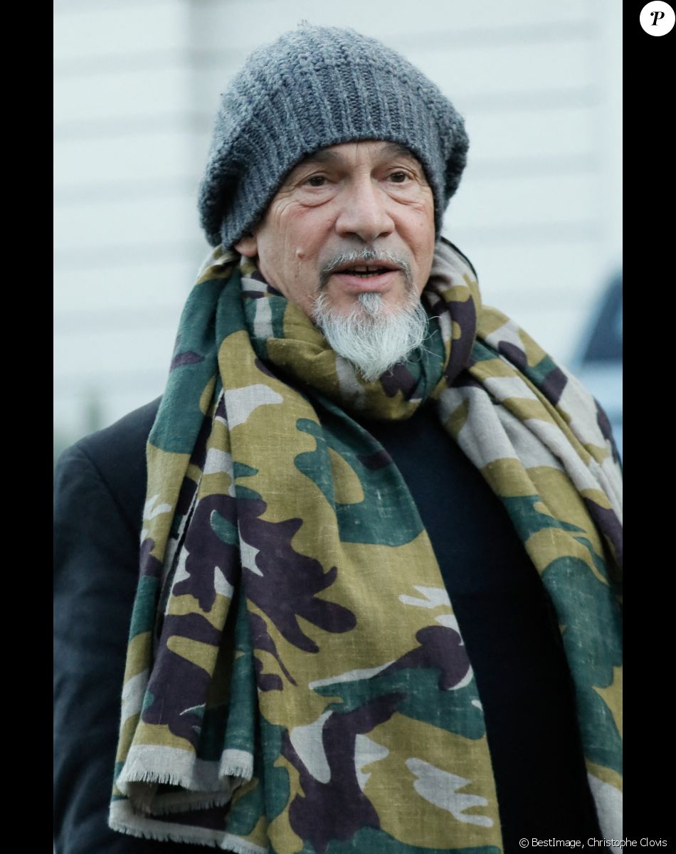 25/01/2022 ( Florent Pagny annonce via une courte video sur compte Instagram qu'il est atteint d'un cancer du poumon et qu'il annule tous ses concerts). © Christophe Clovis / Bestimage