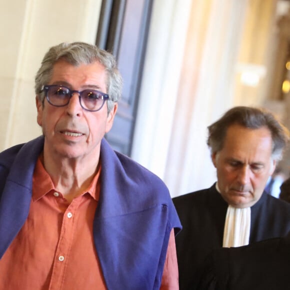 Patrick Balkany à la sortie du palais de justice de Paris après sa condamnation à cinq ans de prison ferme ; et quatre ans pour sa femme Isabelle le 27 mai 2020.