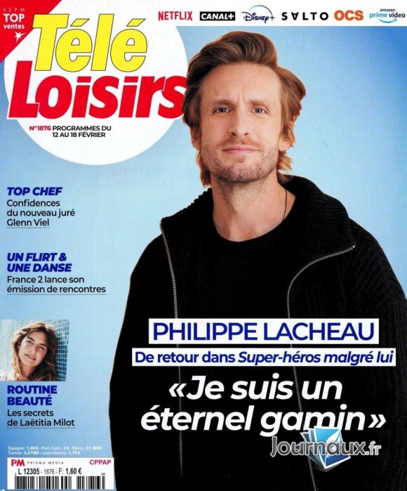 Philippe Lacheau en couverture de "Télé-Loisirs", programmes du 12 au 18 février 2022.