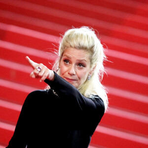 Marina Foïs - Montée des marches du film "La fracture" lors du 74e Festival International du Film de Cannes. Le 9 juillet 2021. © Borde-Jacovides-Moreau / Bestimage