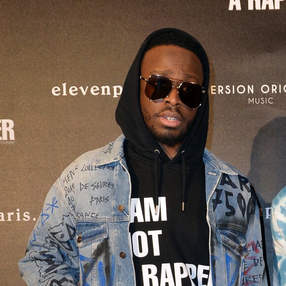 Le rappeur Gims (Maître Gims - Gandhi Djuna) et son frère Dadju (Dadju Djuna Nsungula) lors de la soirée de lancement de la collection capsule "I'm not a rapper" de la marque Elevenparis (Eleven Paris) à Paris, France, le 11 avril 2019. © Veeren/Bestimage 