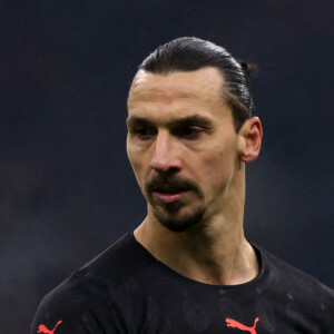 Zlatan Ibrahimovic lors du match de Serie A "Milan - Naples (0-1)" au stade San Siro, le 20 décembre 2021. © Jonathan Moscrop/Sportimage/CSM via Zuma Press/Bestimage