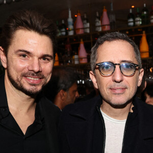 Exclusif - Stan Wawrinka, Gad Elmaleh et le chanteur Amir - After de l'avant-première du film "Maison de retraite" à Paris le 10 février 2022. © Rubens Hazon/Bestimage