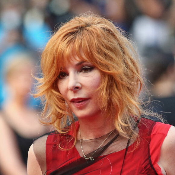 Mylène Farmer - Montée des marches du film "Annette" lors de la cérémonie d'ouverture du 74e Festival de Cannes. Le 6 juillet 2021. © Borde-Jacovides-Moreau / Bestimage