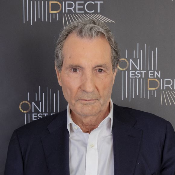 Exclusif - Jean-Jacques Bourdin (RMC/BFM) - Backstage de l'enregistrement de l'émission "On Est En Direct" (OEED), Spéciale 100 ans de la radio, présentée par L.Ruquier, diffusée sur France 2 le 8 mai