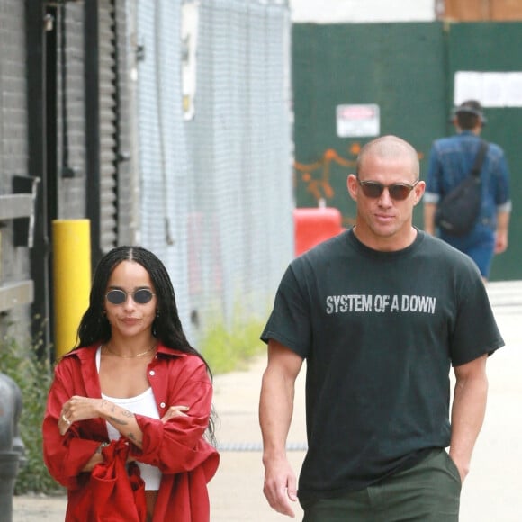 Channing Tatum et sa supposée compagne Zoe Kravitz retrouvent un ami pour aller déjeuner à New York le 28 Août 2021 