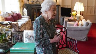 Elizabeth II bien entourée : une nouvelle et adorable photo avec ses arrières-petits-enfants dévoilée