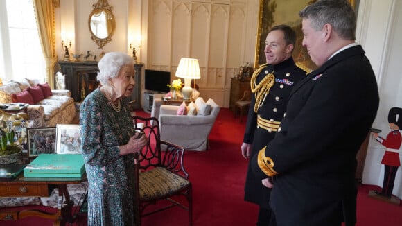 Elizabeth II bien entourée : une nouvelle et adorable photo avec ses arrières-petits-enfants dévoilée