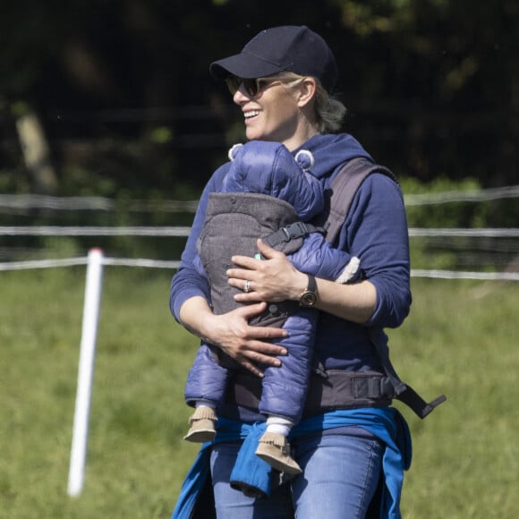 Zara Tindall et son bébé Lucas assistent au "Houghton Hall Horse Trials" à Kings Lynn. Le 29 mai 2021  29 May 2021. Zara Tindall and new son Lucas with friends at The Houghton Hall Horse Trials in Kings Lynn, Norfolk. 