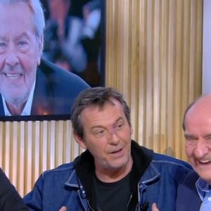 Jean-Luc Reichmann raconte sur le plateau de C à Vous comment Alain Delon l'a mis en garde pour protéger sa femme Nathalie au début de leur relation