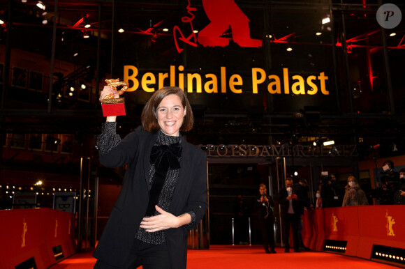 Carla Simon (Ours d'Or) - Press room de la 72ème édition du Festival International du Film de Berlin, La Berlinale, à l'Hotel Grand Hyatt à Berlin. Le 16 février 2022