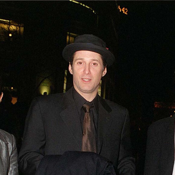 Emma de Caunes, son père Antoine de Caunes et Elsa Zylberstein aux César en 1999. 