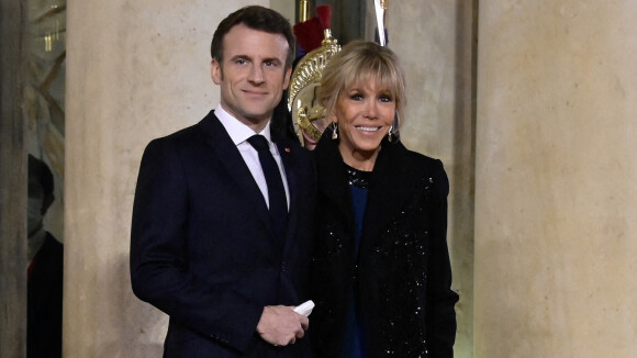 Brigitte Macron et la rumeur transphobe : la première dame attaque deux femmes en justice !