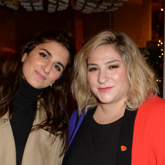 Exclusif - Géraldine Nakache et Marilou Berry à l'inauguration de "la Maison de Noël Amazon" à la Crèmerie de Paris, à Paris, France, le 22 novembre 2018. Du 23 novembre au 2 décembre inclus, Amazon ouvre sa Maison de Noël, une boutique éphémère située à la Crèmerie de Paris (1er arrondissement). Les visiteurs pourront y découvrir les dernières tendances cadeaux ainsi que les offres Black Friday et Cyber Monday. Des ateliers culinaires et des séances de dégustations leur seront également proposés. © Veeren/Bestimage 
