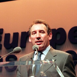 Meeting de François Bayrou en 1999