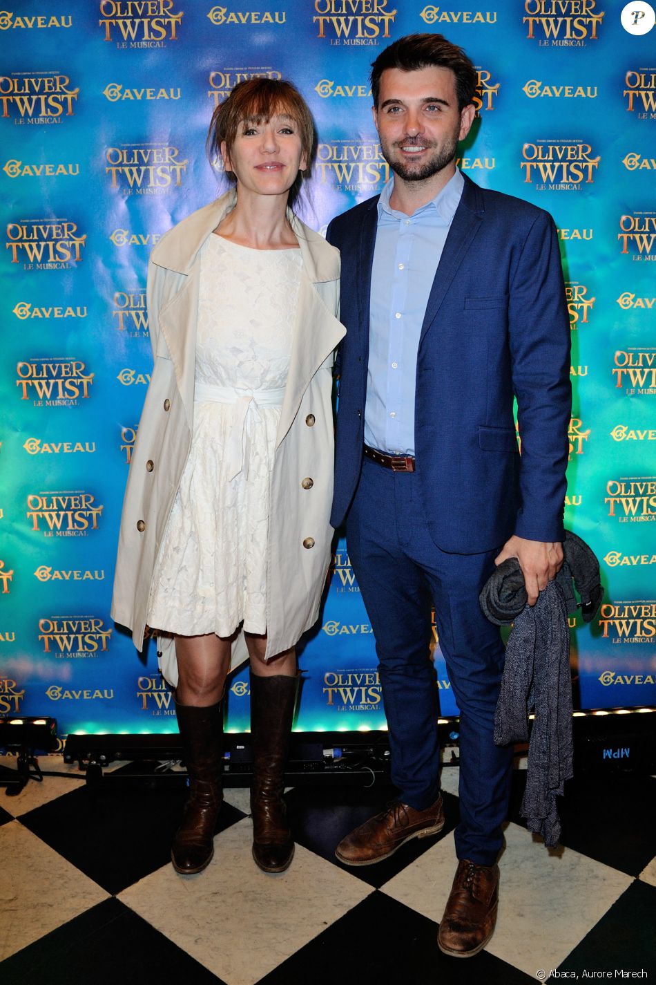 Virginie Lemoine Et Son Nouveau Compagnon Virginie Lemoine et Darius Kehtari assistent a la Soiree de Gala et  Premiere de la Comedie Musicale Oliver Twist a la Salle Gaveau a Paris,  France le 26 Septemb - Purepeople