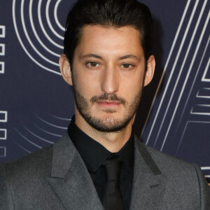 Pierre Niney - Photocall de la 47e édition de la cérémonie des César à l'Olympia à Paris. © Borde-Jacovides/Bestimage