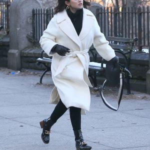 Selena Gomez - Tournage de la saison 2 de "Only Murders in the Building" à New York le 14 février 2022.