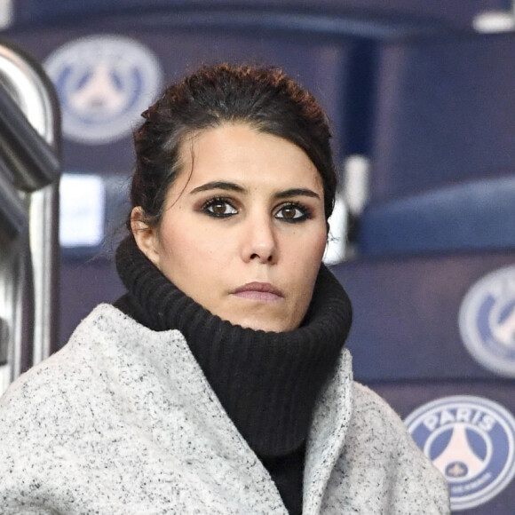 Karine Ferri - Karine Ferri encourage son compagnon Yoann Gourcuff lors du match Psg-Rennes au Parc des Princes à Paris le 6 novembre 2016. © Pierre Perusseau/Bestimage