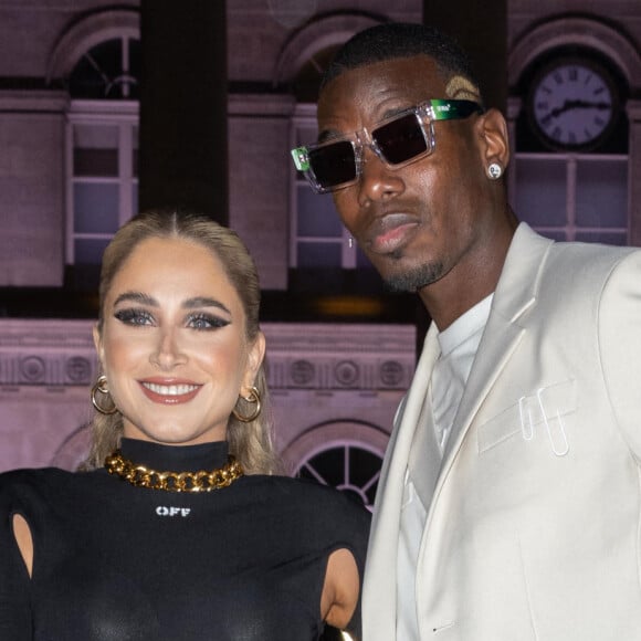 Paul Pogba et Maria Zulay - Arrivées et sorties du défilé Off-White Femme Automne/hiver 2022/2023 au palais Brongniart à Paris, France. © Jeremy Melloul / Bestimage