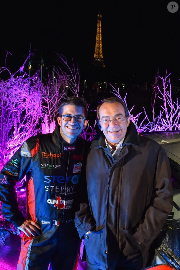 Jean-Pierre Pernaut et son fils Olivier Pernaut - Présentation de la nouvelle voiture de Margot Laffite, Jean-Pierre et Olivier Pernaut pour le trophée Andros à Paris le 26 novembre 2015. La compagnie des Bateaux-Mouches est leur partenaire officiel. © Lionel Urman / Bestimage