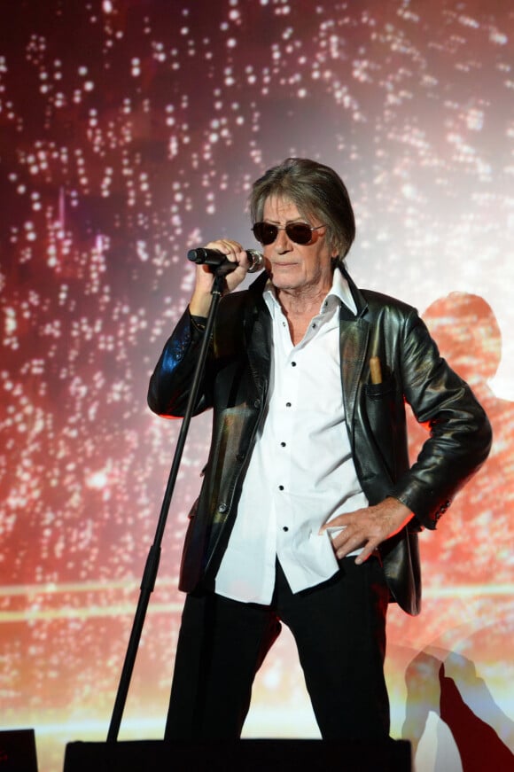 Jacques Dutronc - Soirée de la 9ème édition du "Etam Live Show" (Etam Lingerie) lors de la fashion week à Paris, le 27 septembre 2016. La marque Etam fête ses 100 ans en 2016. © Rachid Bellak/Bestimage 