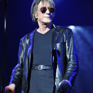 Archives - Exclusif - Jacques Dutronc en concert au Zénith de Paris Le 12/10/2010 © Patrick Carpentier / Bestimage