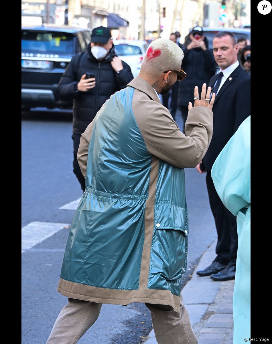 Maluma - Défilé de mode automne-hiver 2022/2023 "Hermes" lors de la Fashion Week de Paris. Le 5 mars 2022. © Federico Pestellini / Panoramic / Bestimage