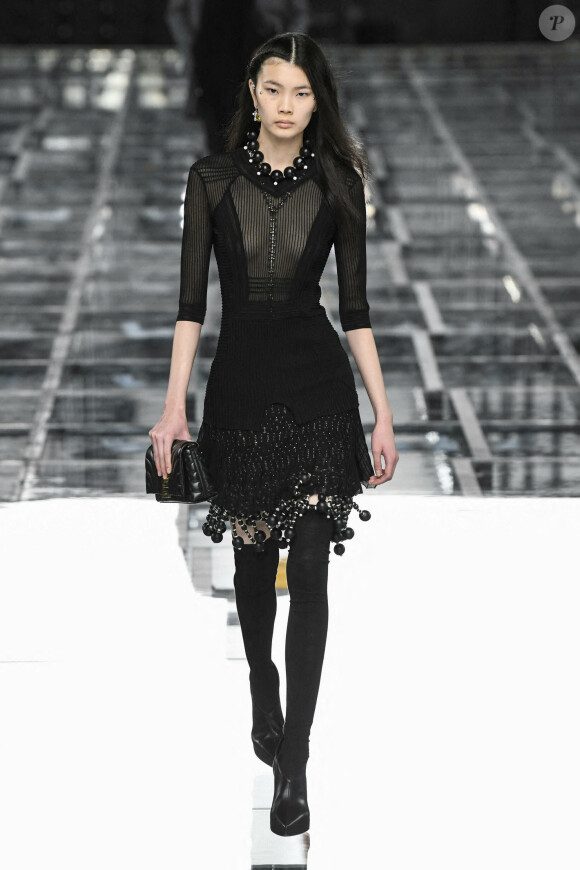 Défilé de mode Givenchy, collection automne-hiver 2022/2023, à la Paris La Défense Arena. Paris, le 6 mars 2022.