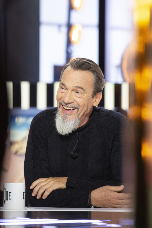 Exclusif - Florent Pagny - Enregistrement de l'émission "Clique" présentée par M. Achour sur Canal Plus à Issy-les-Moulineaux le 5 mars 2020. © Jack Tribeca/Bestimage