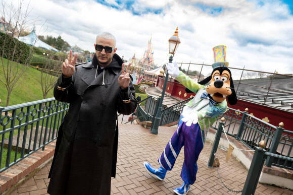 DJ Snake - People au 30ème anniversaire du parc d'attractions Disneyland Paris à Marne-la-Vallée le 5 mars 2022. © Disney via Bestimage 