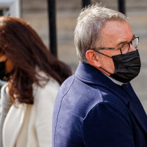 Christophe Dechavanne - Obsèques de Jean-Pierre Pernaut en la Basilique Sainte-Clotilde à Paris le 9 mars 2022. © Cyril Moreau / Bestimage