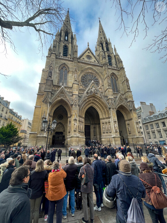 Obsèques de Jean-Pierre Pernaut en la Basilique Sainte-Clotilde à Paris le 9 mars 2022. © Christophe Clovis / Bestimage