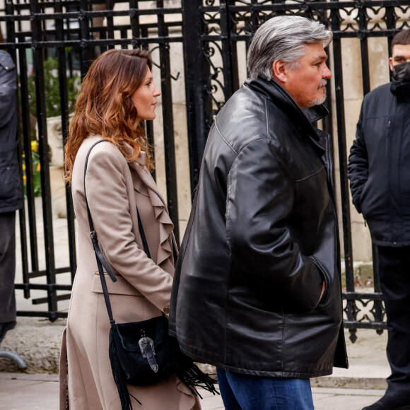 Michel Drucker, David Douillet et sa femme Vanessa - Obsèques de Jean-Pierre Pernaut en la Basilique Sainte-Clotilde à Paris le 9 mars 2022. © Cyril Moreau / Bestimage
