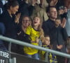 Le prince Daniel de Suède, la princeese Victoria et leurs enfants la princesse Estelle et le prince Oscar lors du match de football Suède Vs Kosovo (3-0) à Stockholm dans le cadre des éliminatoires pour la coupe du monde de football 2022