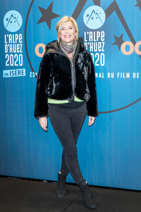 Michèle Laroque lors du photocall de la soirée d'ouverture de la 23ème édition du festival international du film de comédie l'Alpe d'Huez, Isère, France, le 14 janvier 2020. © Cyril Moreau/Bestimage 