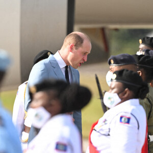 Le prince William et son épouse Kate Middleton arrivent à l'aéroport Philip S. W Goldson, à Bélize City, et débutent leur tournée caribéenne. Le 19 mars 2022.