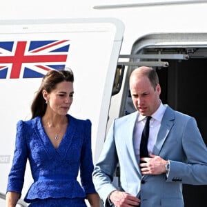 Le prince William, duc de Cambridge, et Catherine (Kate) Middleton, duchesse de Cambridge, arrivent à Belize dans le cadre de leur visite officielle dans les Caraïbes pour marquer le jubilé de platine de la reine. Bélize City, le 19 mars 2022.