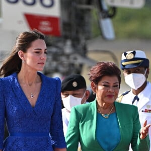 Le prince William, duc de Cambridge, et Catherine (Kate) Middleton, duchesse de Cambridge, arrivent à Belize dans le cadre de leur visite officielle dans les Caraïbes pour marquer le jubilé de platine de la reine. Bélize City, le 19 mars 2022.