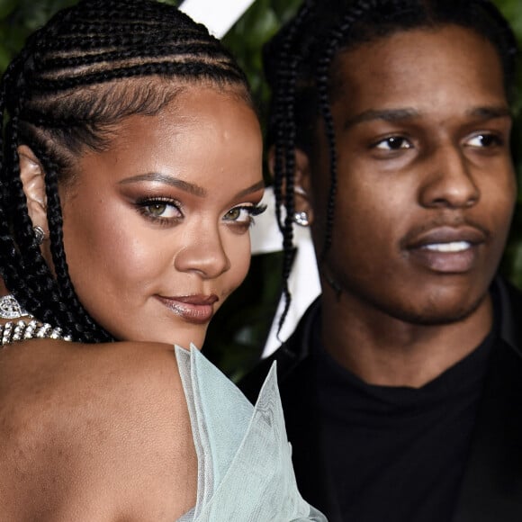 Rihanna et ASAP Rocky à la soirée 'Fashion Awards' au Royal Albert Hall à Londres. © Steve Vas / ZumaPress / Bestimage