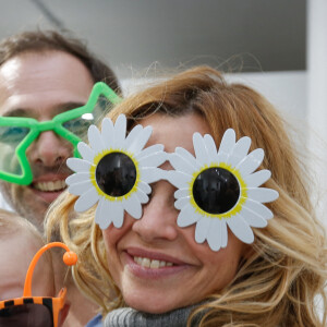 Ingrid Chauvin avec son mari Thierry Peythieu et leur fils Tom - Election du Bébé Cadum 2017 lors de la "Rigoladerie Cadum, la family party engagée" en présence des marraines et de l'association "Coeur a Coeur" à Paris le 4 février 2017. © Philippe Doignon / Bestimage