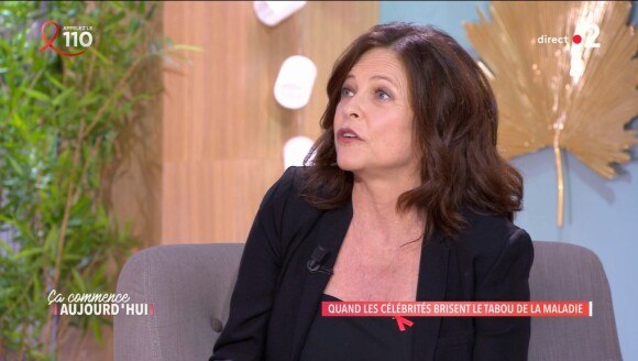Charlotte Valandrey dans l'émission "Ca commence aujourd'hui", sur France 2. Le 25 mars 2022.