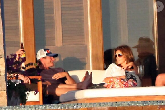 Cindy Crawford et Rande Gerber au Mexique  profitent d'un bain de soleil dans la propriété de Leonardo DiCaprio