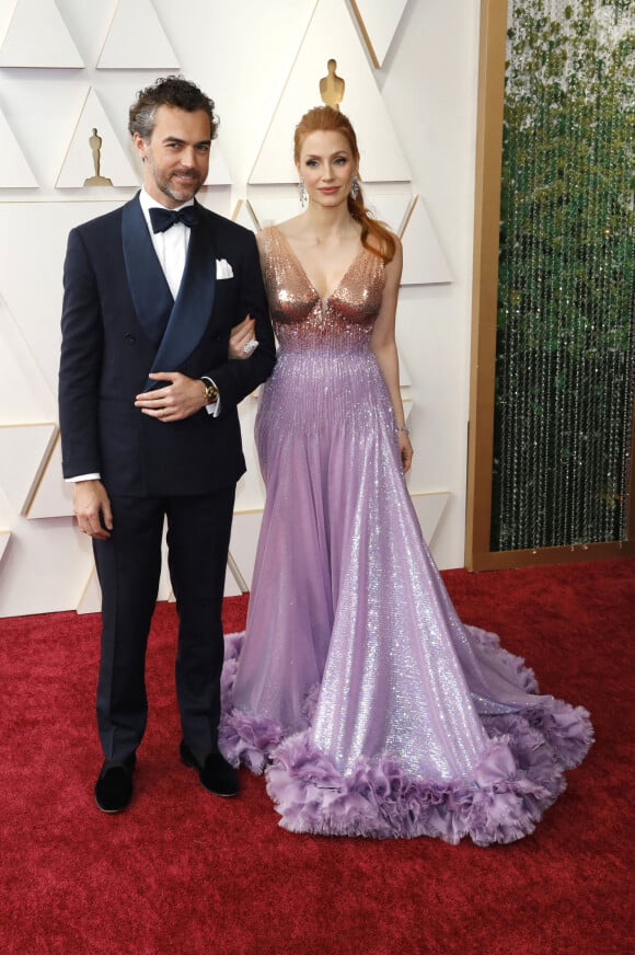 Jessica Chastain et son mari Gian Luca Passi de Preposulo - 94e édition de la cérémonie des Oscars à Los Angeles, le 27 mars 2022. © Future-Image via Zuma Press/Bestimage