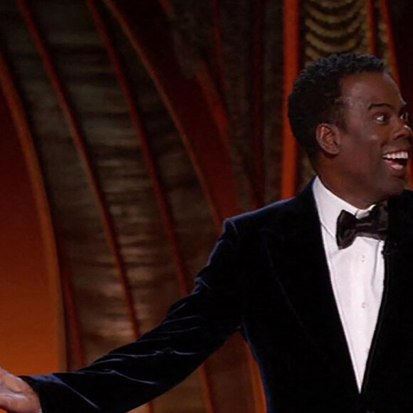 Moment de sidération aux Oscars 2022: Will Smith frappe Chris Rock sur scène le 27 mars 2022. Après une blague de Chris Rock sur Jada Pinkett Smith, la femme de Will Smith, ce dernier est monté sur la scène des Oscars pour gifler l'humoriste devant l'assemblée médusée.