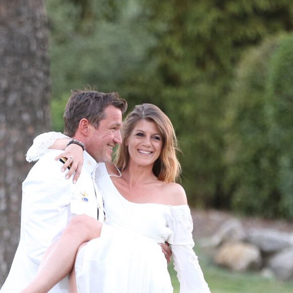 Benjamin Castaldi et sa femme Aurore Aleman - Cérémonie religieuse - Mariage de Benjamin Castaldi et Aurore Aleman au Mas de La Rose à Eygalières, le 27 août 2016. © Jacovides-Moreau/Bestimage