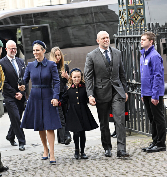 Zara Tindall, Mike Tindall et leur fille Mia - Arrivées de la famille royale d'Angleterre au Service d'action de grâce en hommage au prince Philip, duc d'Edimbourg, à l'abbaye de Westminster à Londres. Le 29 mars 2022
