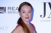 Lindsay Lohan fiancée : feux d'artifice, gros gâteau et fausse bague... Les coulisses de la demande révélées