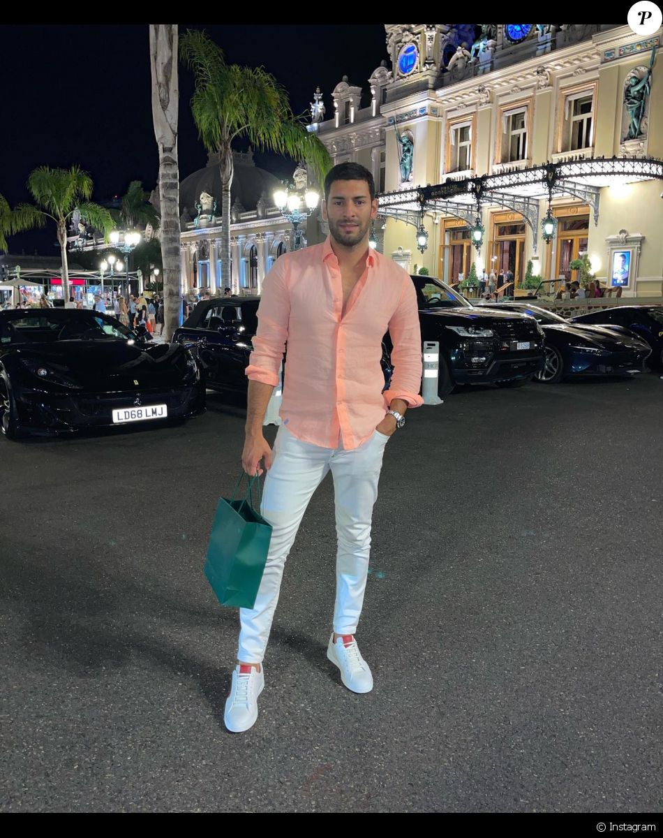 Samir Benzema (cousin du footballeur Karim Benzema) et sa compagne Melani victime d'un vol en pleine rue à Lyon.