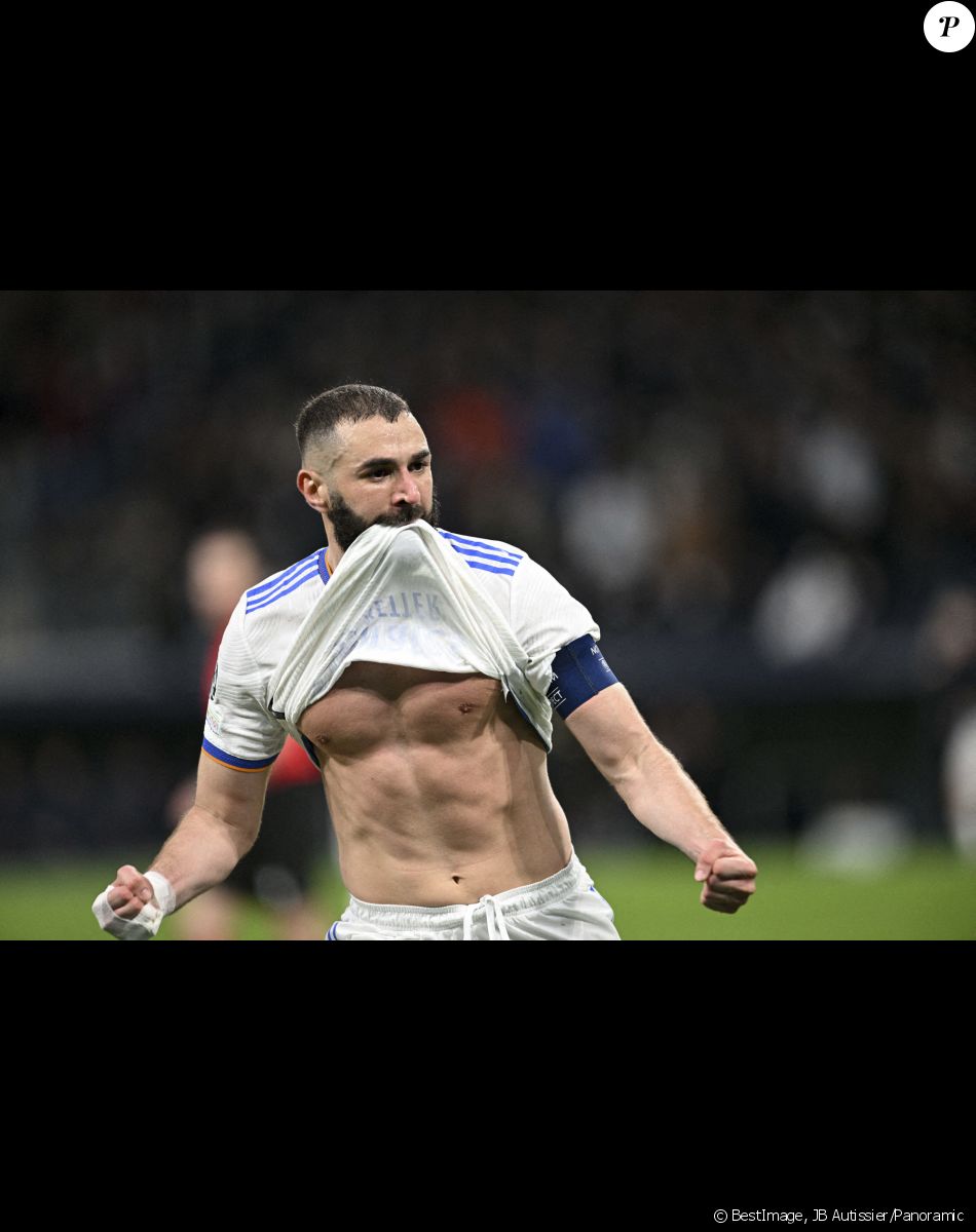 Joie des joeurs du Real de Madrid apres le but de Karim Benzema (Real Madrid) - 8ème de finale retour de la Ligue des champions entre le PSG (1) et le Real Madrid (3) à Madrid le 9 mars 2022. © JB Autissier/Panoramic/Bestimage